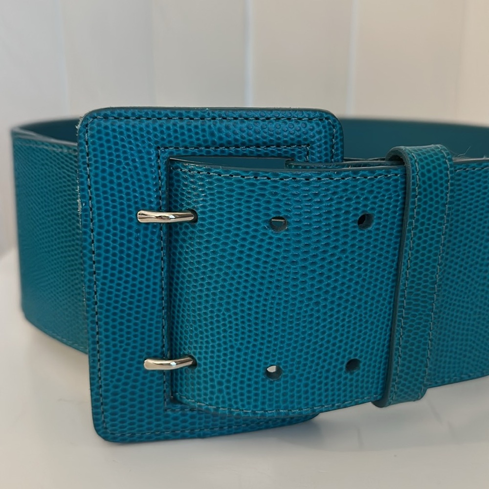 Club Monaco 100% Genuine Leather Belt